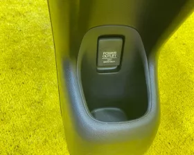 Бардачок между сиденьями HONDA