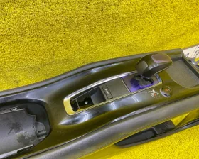 Бардачок между сиденьями HONDA