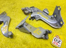 Ролик раздвижной двери TOYOTA ROOMY/TANK/THOR/JUSTY 2016/ЦВЕТ S28 68350B2010 M900A/M910A/M900S/M910S/M900F/M910F 1KRFE, задний правый