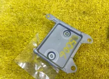 Блок управления airbag TOYOTA/DAIHATSU/SUBARU ROOMY/TANK/THOR/JUSTY 2016/ЦВЕТ S28 89170B1370 M900A/M910A/M900S/M910S/M900F/M910F 1KRFE, передний