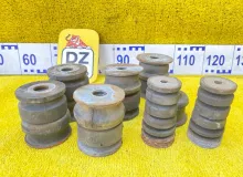 Подушка кузова TOYOTA LAND CRUISER PRADO 2004/Цвет 6T2 5220135100 VZJ121W 5VZFE