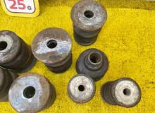 Подушка кузова TOYOTA LAND CRUISER PRADO 2004/Цвет 6T2 5220135100 VZJ121W 5VZFE