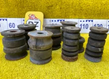 Подушка кузова TOYOTA LAND CRUISER PRADO 2004/Цвет 6T2 5220135100 VZJ121W 5VZFE