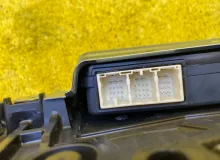 Доводчик двери TOYOTA VOXY/NOAH/ESQUIRE 2014/Цвет 1F7 8500628171 ZRR85W/ZRR85G/ZRR85/ZRR80G/ZRR80/ZRR80W/ZWR80/ZWR80G/ZWR80W 3ZRFAE, задний левый