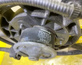 Диффузор радиатора TOYOTA