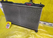 Радиатор основной TOYOTA ESQUIRE/NOAH/VOXY 2015 1640037280 ZRR85W/ZRR85G/ZRR85/ZRR80G/ZRR80W/ZRR80 3ZRFAE, передний