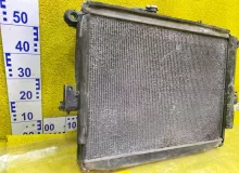 Радиатор основной TOYOTA LAND CRUISER/LAND CRUISER CYGNUS/LX470 2002 1640050210 UZJ100W/UZJ100L/UZJ100 2UZFE, передний
