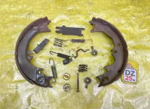 Механизм стояночного тормоза TOYOTA LAND CRUISER PRADO 2004/Цвет 070 VZJ121/VZJ120W/VZJ120/VZJ121W/VZJ125W/VZJ125/GRJ120W/GRJ120/GRJ121W/GRJ121/GRJ125W/KDJ125/LJ120/LJ125/RZJ120W/25W/KDJ120W/KDJ120/KDJ121W/KDJ121/RZJ120/RZJ125W/RZJ125/TRJ120W/TRJ120/TRJ12