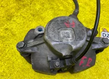 Суппорт Mercedes-Benz SLK-CLASS 2012 A2044212481 R172.447 M271DE18AL, передний правый