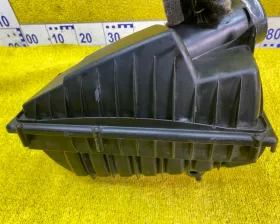 Корпус воздушного фильтра Land Rover