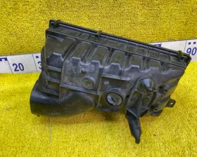 Корпус воздушного фильтра Land Rover