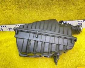 Корпус воздушного фильтра Land Rover