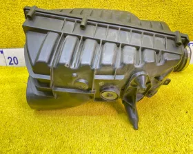 Корпус воздушного фильтра Land Rover