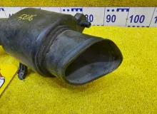 Воздухозаборник TOYOTA TUNDRA 2007 178820P030 GSK50L/GSK51L 1GRFE, передний
