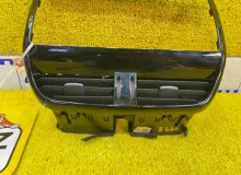 Консоль магнитофона JAGUAR XE 2016 GX73014L21AF X760 204DTH, передний