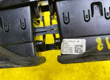 Консоль магнитофона JAGUAR XE 2016 GX73014L21AF X760 204DTH, передний