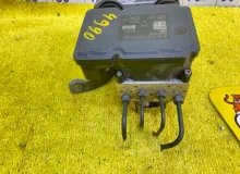 Блок abs Mercedes-Benz SLK-CLASS 2012 A1729014100 R172.447 M271DE18AL, передний