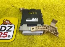 Блок body control TOYOTA HIGHLANDER 2013-2019 892210E230 GSU55L/GSU50L 2GRFE, передний