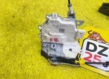 Замок двери AUDI A6/C7 2014 8J1837016D 4G2 CGWD/CGXB/CTUA, передний правый