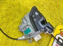 Замок двери AUDI A6/C7 2014 8J1837016D 4G2 CGWD/CGXB/CTUA, передний правый