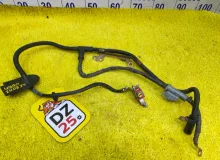 Клемма Mercedes-Benz SLK-CLASS 2012 A1725400233 R172.447 M271DE18AL, передняя