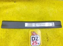 Накладка на порог HYUNDAI GENESIS 2012 858853M000 BH G6DJ, задняя правая