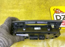 Блок управления климат-контролем Mercedes-Benz C-CLASS 2008 A2048300290 W204 M272KE35/272.961/272961, передний