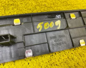 Накладка на порог Nissan
