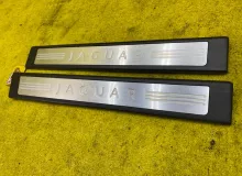 Накладка на порог JAGUAR XF ЛЕВЫЙ|ПРАВЫЙ|2010 8X2313201AF CC9/X250 204PT/PT204, передняя