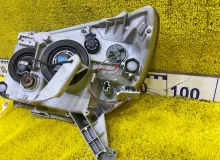 Фара TOYOTA 4RUNNER 2006 8113035440 UZN210/UZN215/RZN215W/GRN215W/GRN210/TRN215W/KDN215W/VZN215W 2UZFE, передняя правая