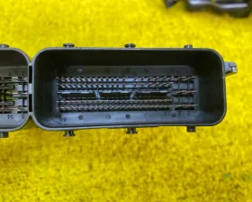 Блок управления двс BMW