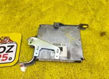 Блок управления двс TOYOTA 4RUNNER 2006 8966135C10 GRN210L 1GRFE, передний