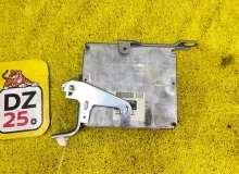 Блок управления двс TOYOTA 4RUNNER 2006 8966135C10 GRN210L 1GRFE, передний