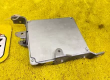 Блок управления двс TOYOTA 4RUNNER 2006 8966135C10 GRN210L 1GRFE, передний