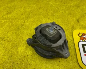 Подушка двигателя BMW