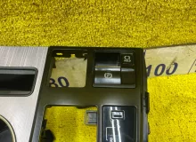 Консоль автомата LEXUS RX450H/RX450HL/RX350/RX350L/RX300/RX200T 2021/Цвет 223 5883548270 GYL25W/GYL25L/GYL25R/GYL20W/GYL20L/GYL20R/GYL20/GYL26W/GYL26L/GYL26/AGL20W/AGL20L/AGL20R/AGL25W/AGL25L/AGL25R/GGL20W/GGL20L/GGL20R/GGL21R/GGL25W/GGL25L/GGL25R/GGL26W/