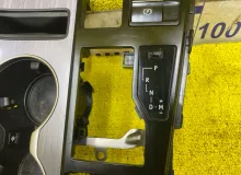 Консоль автомата LEXUS RX300/RX450H/RX450HL/RX350/RX350L/RX200T 2021/Цвет 083 5883548270 AGL20W/AGL20L/AGL20R/AGL25W/AGL25L/AGL25R/GYL25W/GYL25L/GYL25R/GYL20W/GYL20L/GYL20R/GYL20/GYL26W/GYL26L/GYL26/GGL20W/GGL20L/GGL20R/GGL21R/GGL25W/GGL25L/GGL25R/GGL26W/