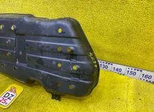 Защита топливного бака TOYOTA SEQUOIA 2003 776060C030 UCK45L/UCK35L 2UZFE, задняя