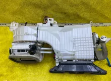 Печка салона TOYOTA LAND CRUISER PRADO 2018/Цвет 202 8705060C80 TRJ150W/TRJ150L/TRJ150/TRJ152/TRJ155/GDJ150W/GDJ150R/GDJ150L/GDJ150/GDJ151W/GDJ151/GDJ155L/GDJ155R/GDJ155/GRJ150W/GRJ150L/GRJ150/GRJ151W/GRJ151/GRJ152/KDJ150/KDJ150L/KDJ155 2TRFE, передняя