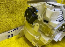 Печка салона TOYOTA LAND CRUISER PRADO 2018/Цвет 202 8705060C80 TRJ150W/TRJ150L/TRJ150/TRJ152/TRJ155/GDJ150W/GDJ150R/GDJ150L/GDJ150/GDJ151W/GDJ151/GDJ155L/GDJ155R/GDJ155/GRJ150W/GRJ150L/GRJ150/GRJ151W/GRJ151/GRJ152/KDJ150/KDJ150L/KDJ155 2TRFE, передняя