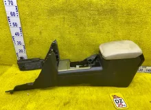 Бардачок между сиденьями TOYOTA LAND CRUISER PRADO 2018/Цвет 202 5891060240C0 TRJ150W/TRJ150L/TRJ150/TRJ152/TRJ155/GDJ150W/GDJ150R/GDJ150L/GDJ150/GDJ151W/GDJ151/GDJ155L/GDJ155R/GDJ155/GRJ150W/GRJ150L/GRJ150/GRJ151W/GRJ151/GRJ152/KDJ150/KDJ150L/KDJ155 2TRF