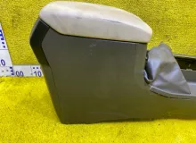 Бардачок между сиденьями TOYOTA LAND CRUISER PRADO 2018/Цвет 202 5891060240C0 TRJ150W/TRJ150L/TRJ150/TRJ152/TRJ155/GDJ150W/GDJ150R/GDJ150L/GDJ150/GDJ151W/GDJ151/GDJ155L/GDJ155R/GDJ155/GRJ150W/GRJ150L/GRJ150/GRJ151W/GRJ151/GRJ152/KDJ150/KDJ150L/KDJ155 2TRF