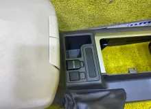 Бардачок между сиденьями TOYOTA LAND CRUISER PRADO 2018/Цвет 202 5891060240C0 TRJ150W/TRJ150L/TRJ150/TRJ152/TRJ155/GDJ150W/GDJ150R/GDJ150L/GDJ150/GDJ151W/GDJ151/GDJ155L/GDJ155R/GDJ155/GRJ150W/GRJ150L/GRJ150/GRJ151W/GRJ151/GRJ152/KDJ150/KDJ150L/KDJ155 2TRF