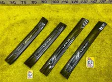 Накладка на порог LEXUS RX450H/RX450HL/RX350/RX350L/RX300/RX200T ЛЕВЫЙ|ПРАВЫЙ|ПЕРЕДНИЙ|ЗАДНИЙ|2019-2024 6791048140E0 GYL25W/GYL25L/GYL25R/GYL20W/GYL20L/GYL20R/GYL20/GYL26W/GYL26L/GYL26/AGL20W/AGL20L/AGL20R/AGL25W/AGL25L/AGL25R/GGL20W/GGL20L/GGL20R/GGL21R/