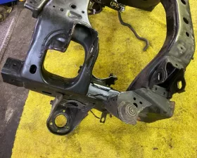 Рама Toyota