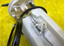 Топливный насос LEXUS LS460/460L/LS600H/600HL 2007 7702050070 USF40/USF40L/USF41/USF41L/USF45/USF45L/USF46/USF46L/UVF45/UVF45L/UVF46/UVF46L 1URFSE, задний