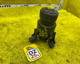 Подушка двигателя TOYOTA