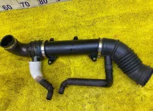 Патрубок интеркулера LEXUS RX200T/RX300/NX200T/HARRIER 2015-2024 1786036010 AGL20W/AGL20L/AGL20R/AGL25W/AGL25L/AGL25R/AGZ10/AGZ15/AGZ15L/ASU60W/ASU65W 8ARFTS, передний