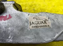 Подушка коробки передач JAGUAR XJ 2013 AW936A026A X351/X350 508PN, передняя