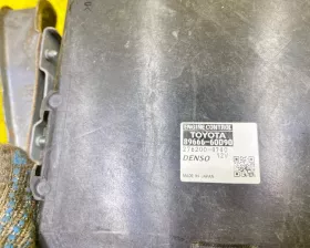 Блок управления двс Toyota